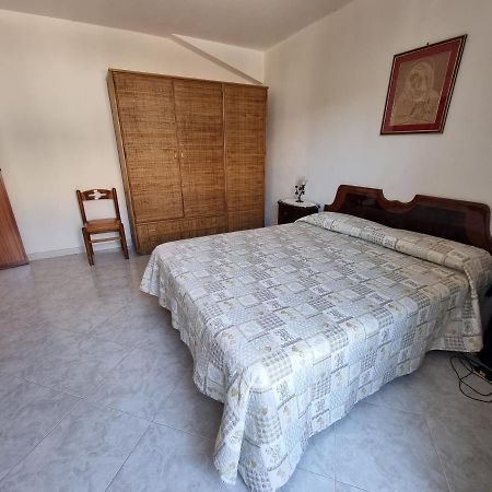 Villa Flora - With Sea View, 2 Minutes Walk To Beach Trappeto  Buitenkant foto