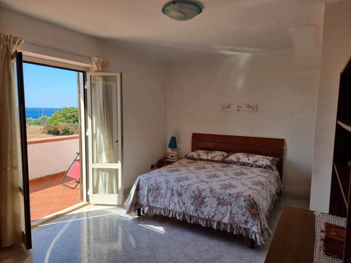 Villa Flora - With Sea View, 2 Minutes Walk To Beach Trappeto  Buitenkant foto