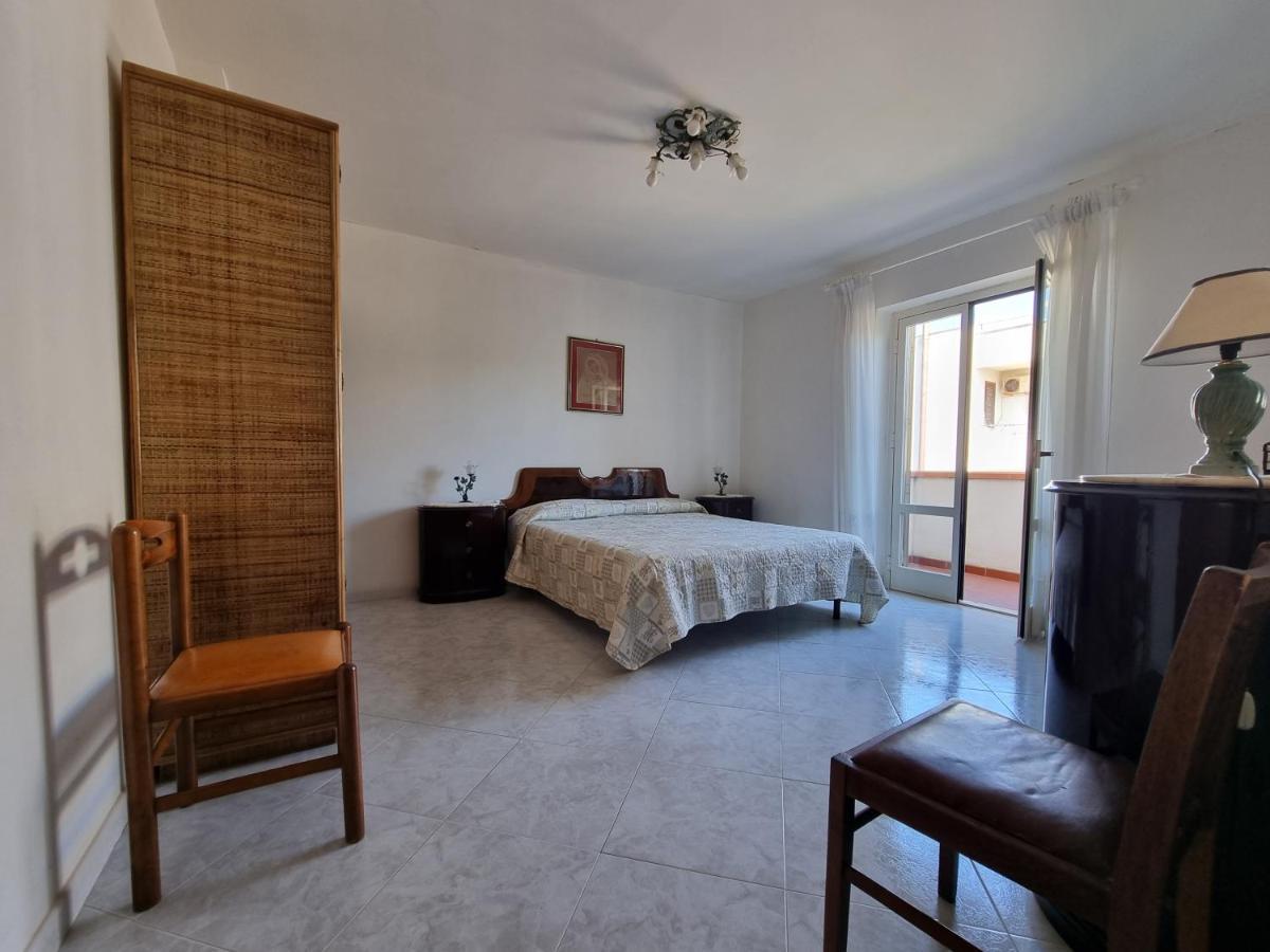 Villa Flora - With Sea View, 2 Minutes Walk To Beach Trappeto  Buitenkant foto